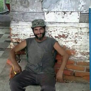 Meet your Posher, Victor